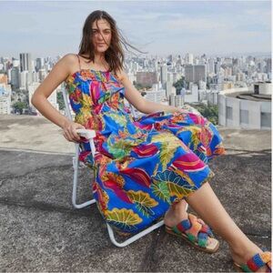 FARM RIO NWT Beaks & Bananas Tiered Midi Dress M tropical birds blue floral